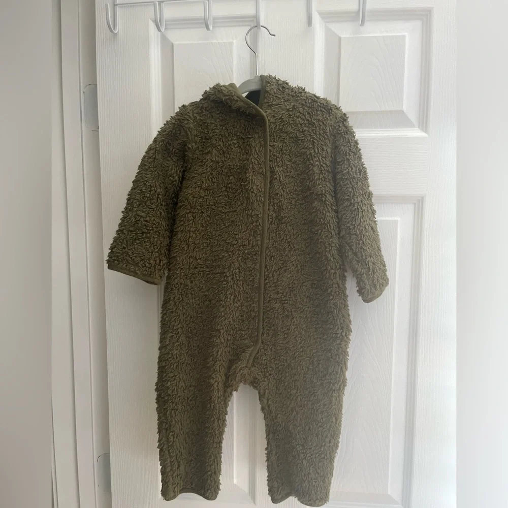 New With Tags Organic Cotton Sherpa Hooded Bunting | Olive Green | 18M
